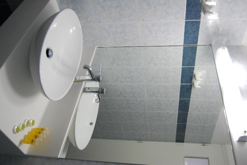 Aparthotel Aretousa