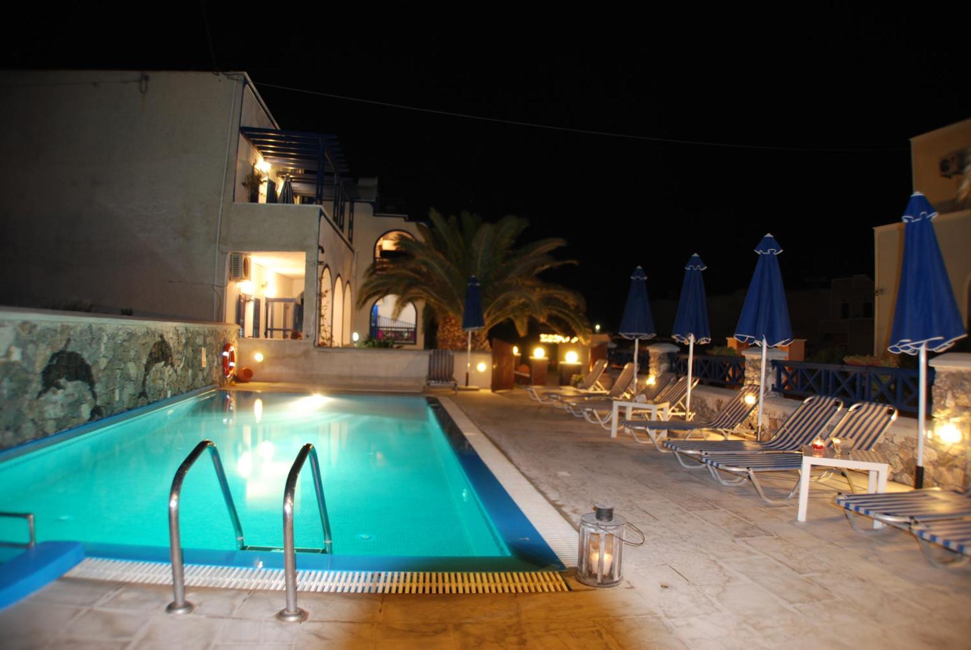 Apart Otel Aretousa 3*